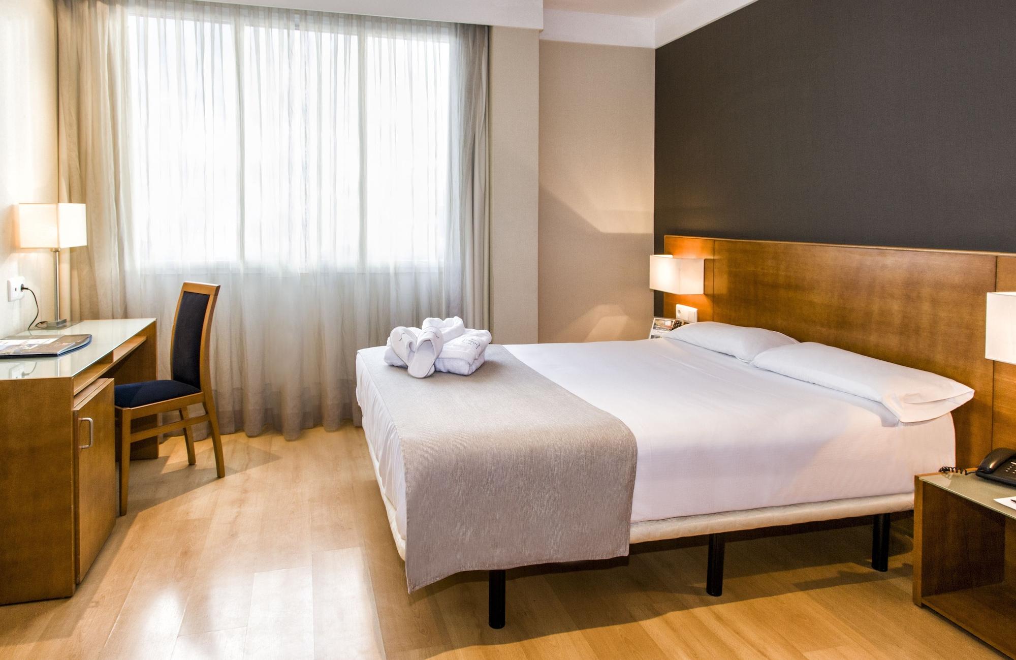 Zenit Logrono Otel Dış mekan fotoğraf