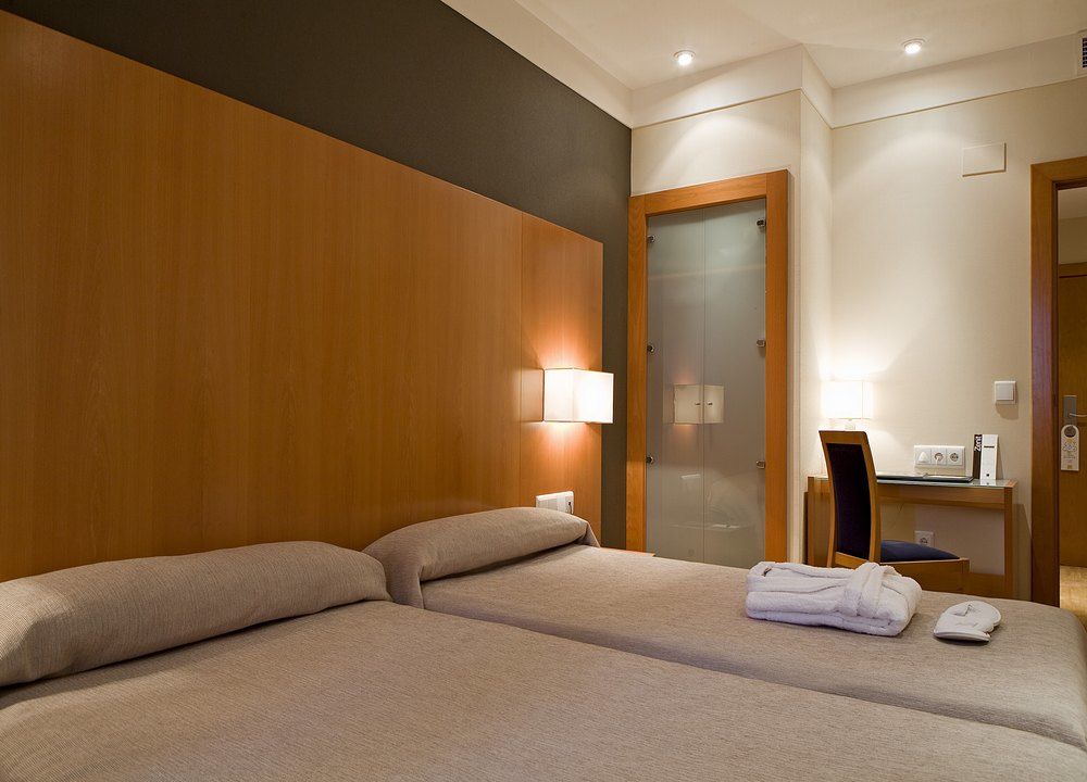 Zenit Logrono Otel Dış mekan fotoğraf