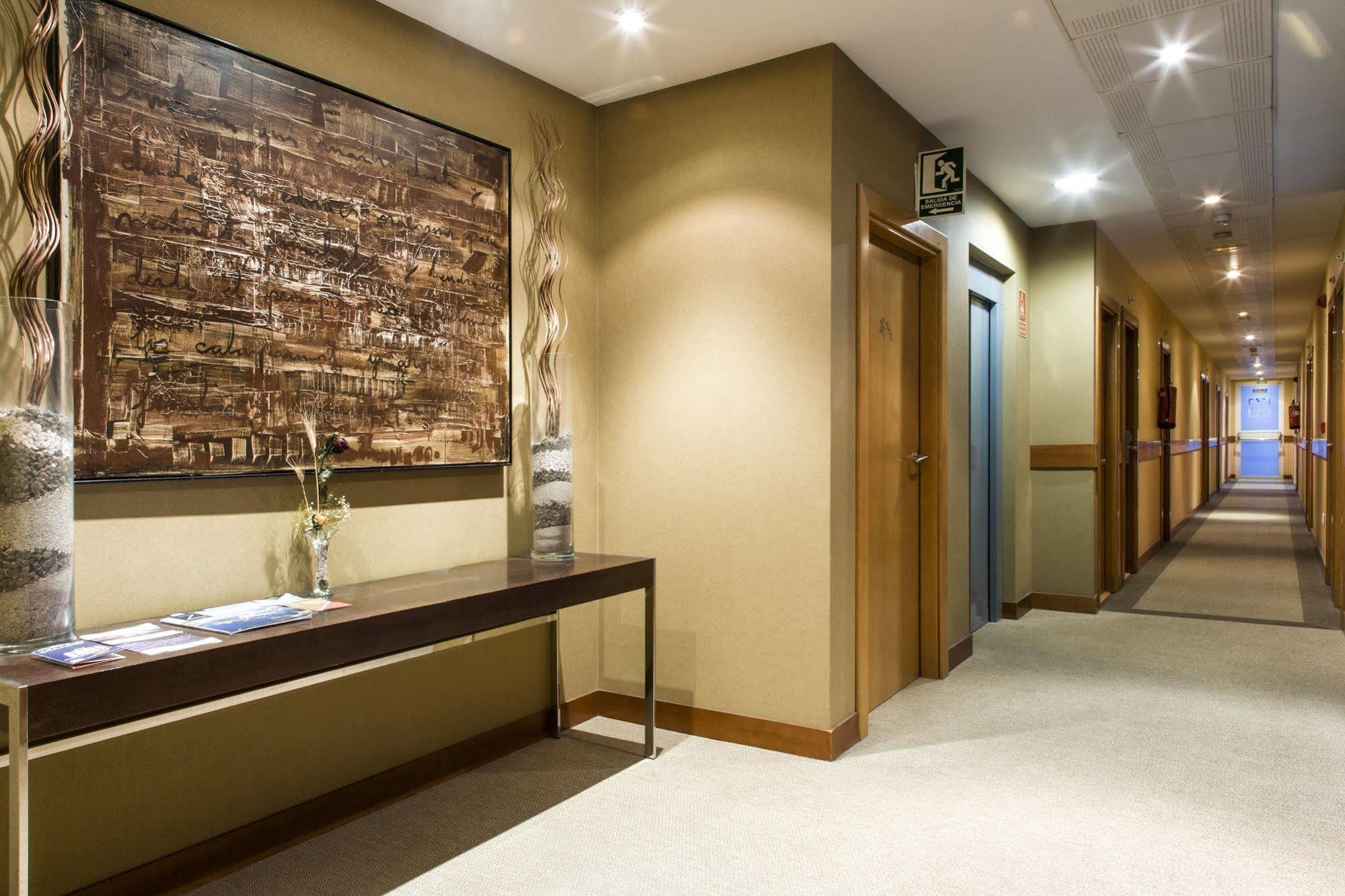 Zenit Logrono Otel Dış mekan fotoğraf